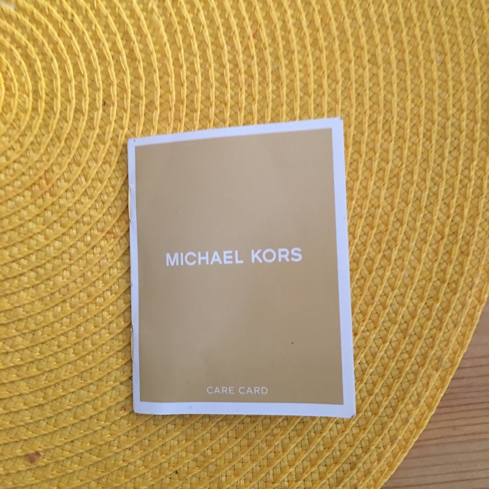 Purse - Picture 3 of 4